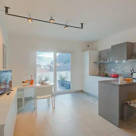 Residenza Al - Happy Apartment Riva del Garda